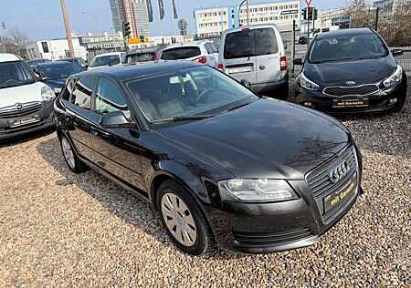 Audi A3 1.6 Ambiente Sportback *TÜV NEU