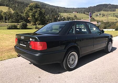 Audi 100 A6 C4 2.3E Quattro 5-Zyl. AAR SD grün met. 1.Ha