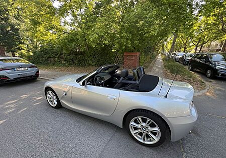 BMW Z4 Cabrio.1Hd, Neuwertig, Sammler Familienbesitz
