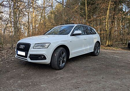 Audi Q5 2.0 TFSI tiptronic quattro Pano Sportsitze
