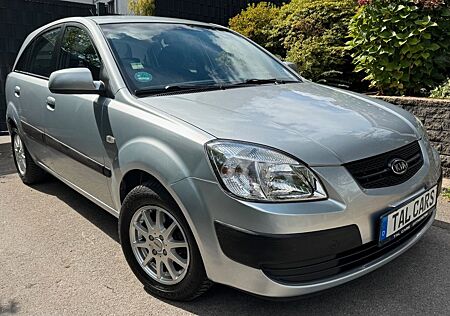 Kia Rio *1.4*TÜV/INSPEKTION NEU*ERST58TKM*KLIMA*