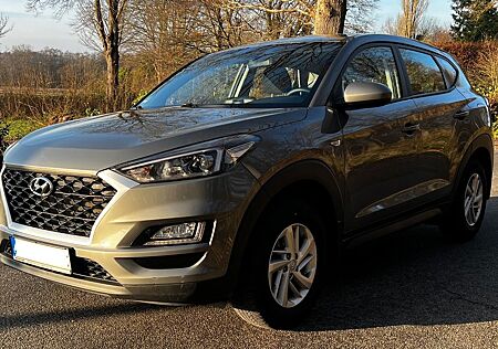 Hyundai Tucson 1.6 GDI 1.Halter TOP Zustand Navi,Carplay