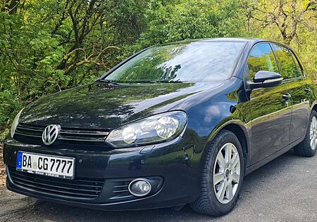 VW Golf Volkswagen 1.6 TDI Sondermodell Team