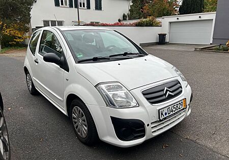 Citroën C2 gebraucht kaufen Citroën C2 1.1 Tonic Tonic, neuer TÜV, super gepflegt