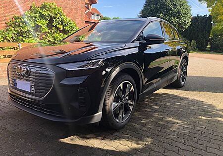 Audi Q4 e-tron Q4 40 e-tron -