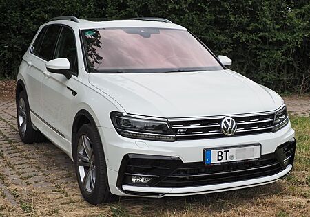 VW Tiguan Volkswagen 2.0 TDI SCR 239PS DSG 4MOTION Highline