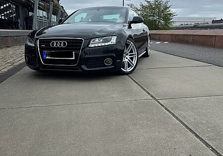 Audi A5 3.2 FSI multitronic -