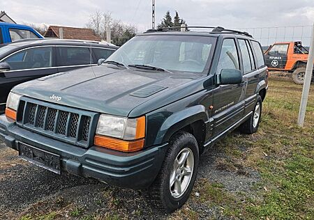 Jeep Grand Cherokee Limited LX 5.9 V8 Automatik