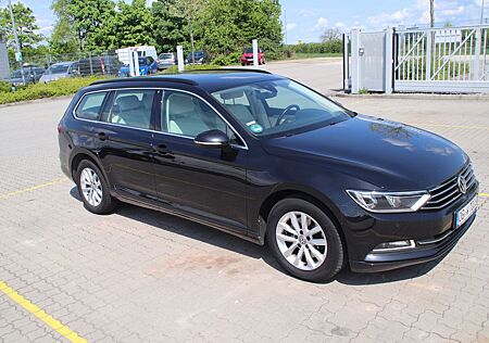 VW Passat Variant Volkswagen 2.0 TDI SCR Comfortline Varia...