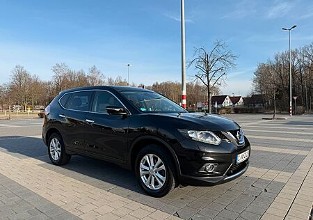 Nissan X-Trail ACENTA 1.6 dCi DPF schwarz 110 tkm