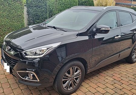 Hyundai ix35 2.0 GDI Style 4WD top gepflegt Xen, AHK...