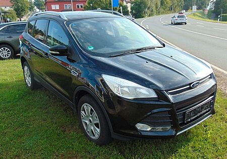 Ford Kuga Trend AHK Klima Keyless el Hkl GRA Top 1Hd