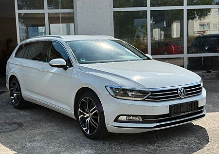 VW Passat Variant Volkswagen 2.0TDI DSG*ACC-LED-Massage-NAVI*