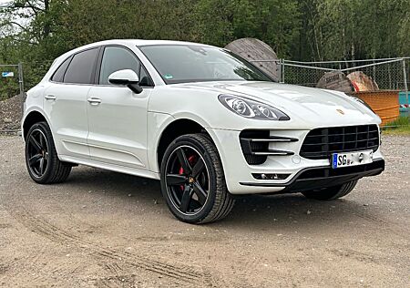 Porsche Macan Turbo*Luftfahrwerk*8FachBereift*Approved