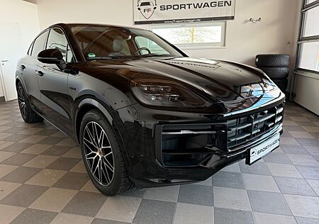Porsche Cayenne E-Hybrid Coupe Black Edition