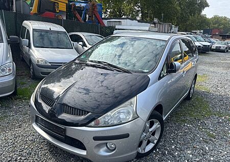 Mitsubishi Grandis 2.0 DI-D Intense 7 Sitzer