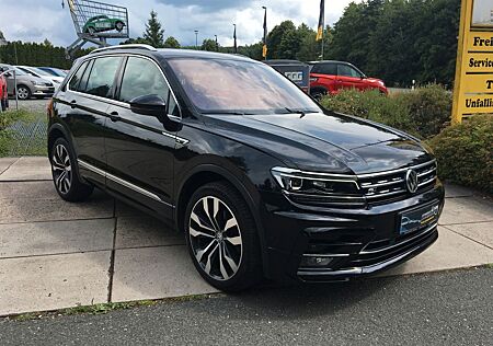 VW Tiguan Volkswagen R-Line 2.0 TDI 4Motion*Leder+Navi,1.Hand*
