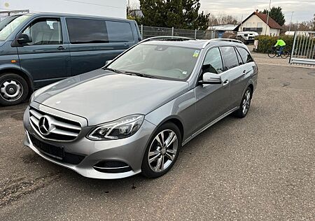 Mercedes-Benz E 250 CGI BlueEfficiency Avantgard
