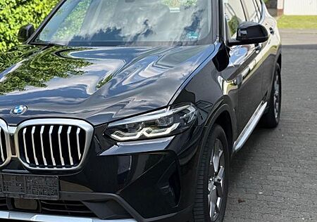 BMW X3 xDrive20i AT -