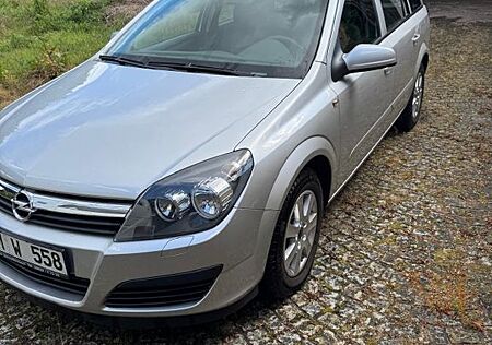 Opel Astra Caravan 1.6 Twinport 77kW -