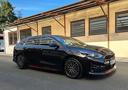 Kia Pro_ceed pro_cee'd / ProCeed 1.6 T-GDI DCT GT
