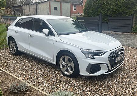 Audi A3 40 TFSI e S tronic S line Sportback S line
