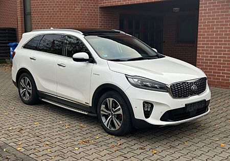 Kia Sorento 2.2 CRDi AWD GT Line Automatik Pano H-Up