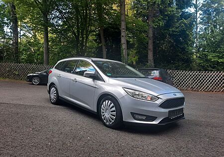 Ford Focus 2,0TDCi 110kW DPF Business Turnier Bus...