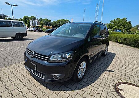 VW Touran Volkswagen 2.0 TDI 125 kW DSG Highline Highline