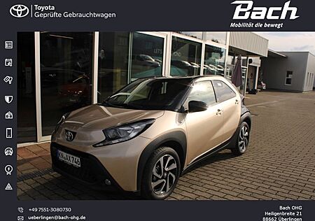 Toyota Aygo (X) 1.0 l Team D M/T