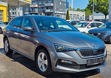 Skoda Scala 1,5 TSI DSG Style Panormadach/Sitzheizung