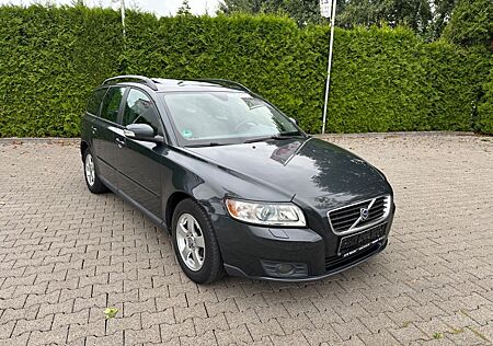 Volvo V50 Kombi 1.6 D Kinetic Schiebedach Alu PDC