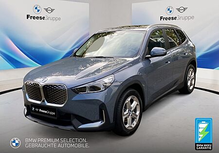 BMW iX1 eDrive20 Head-Up HK HiFi DAB LED Pano.Dach