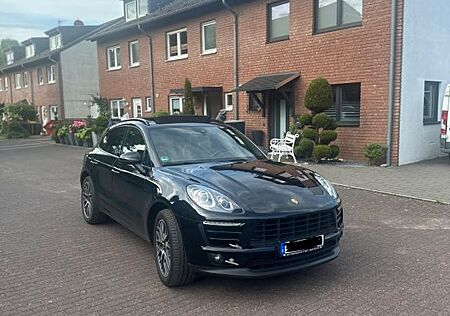 Porsche Macan -Lift-Apple Car Play- Sommer&Winterreifen