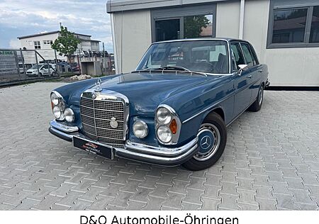 Mercedes-Benz 280 SE Automatic Leder Schiebedach Oldtimer
