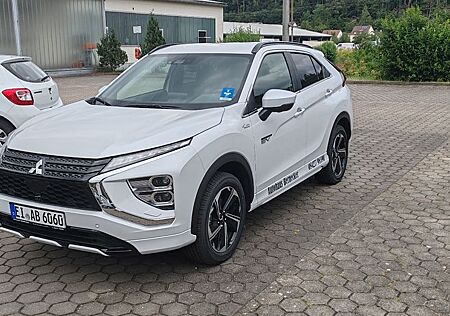 Mitsubishi Eclipse Cross Plus Select Hybrid 4WD
