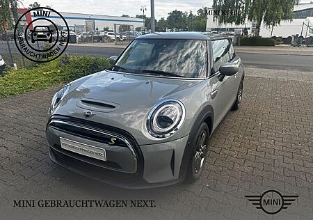 Mini Cooper SE Essential Trim Navigation Parkassisten