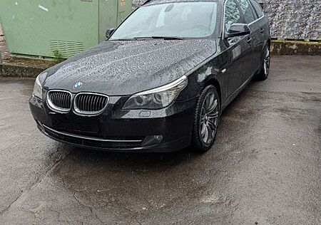 BMW 530d xDrive touring -