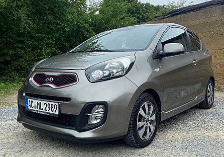 Kia Picanto 1.0 Dream Team Edition Dream Team Ed...