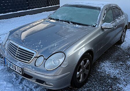 Mercedes-Benz E 220 CDI