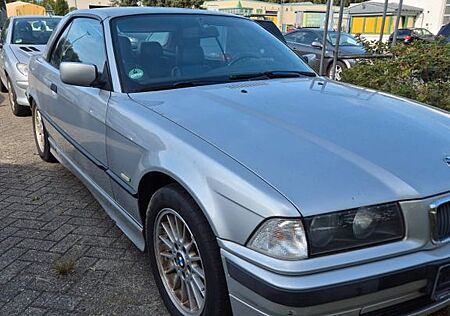 BMW 318i Cabrio Hardtop