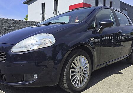 Fiat Grande Punto 1.4 16V Emotion