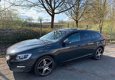 Volvo V60 Kombi Linje Business