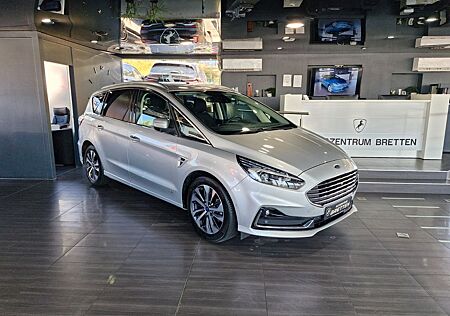 Ford S-Max Titanium AWD Navi*AHK*ACC