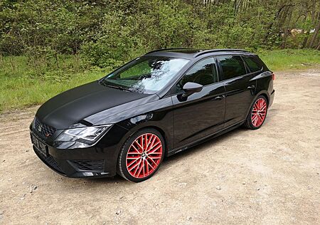 Seat Leon ST CUPRA 290 Vollausstattung