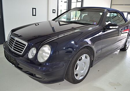 Mercedes-Benz CLK 230 KOMPRESSOR ELEGANCE Autom Leder PDC