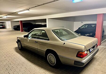 Mercedes-Benz CE 230