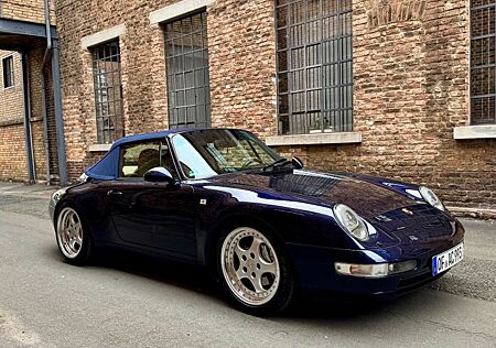 Porsche 993 Carrera 4 Cabriolet Carrera