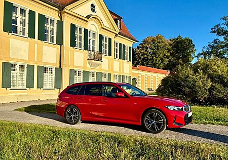 BMW 330e xDrive Touring - M Sport - AHK - EURO PLUS