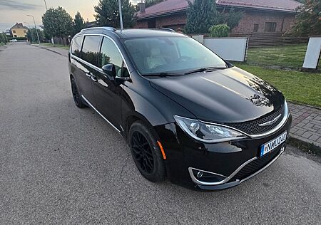 Chrysler Pacifica Limited!!!!